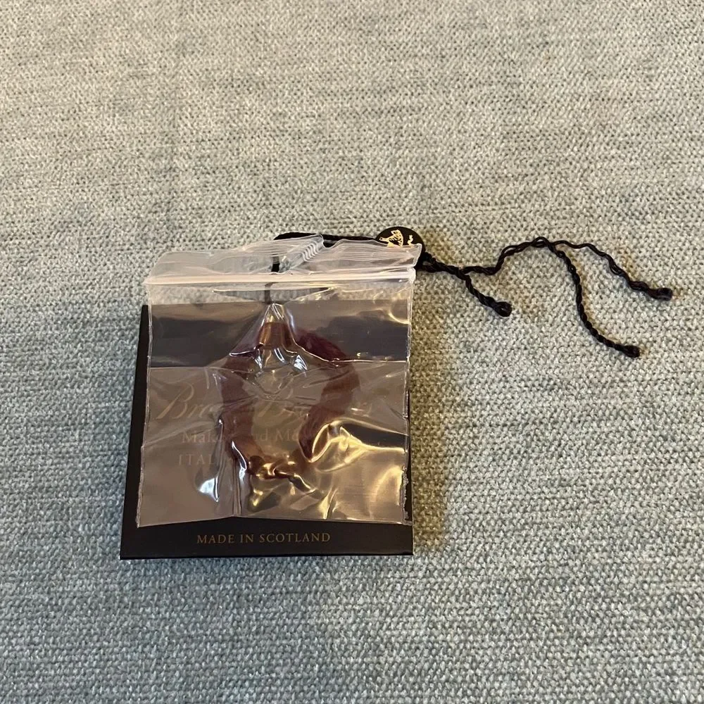Maroon Brooks Brothers Italian Cashmere Thread